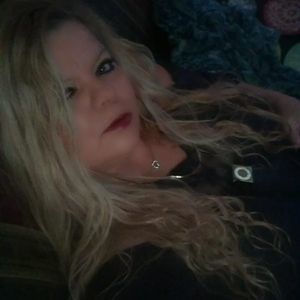 Meet your Posher, Karry